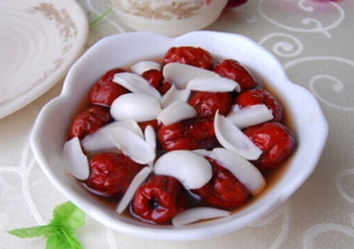 不到12點(diǎn)不想睡？4種食譜改善晚睡強(qiáng)迫癥