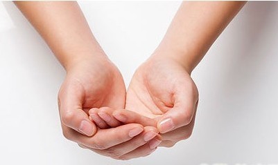 手腳冰涼的女人更易患癌？